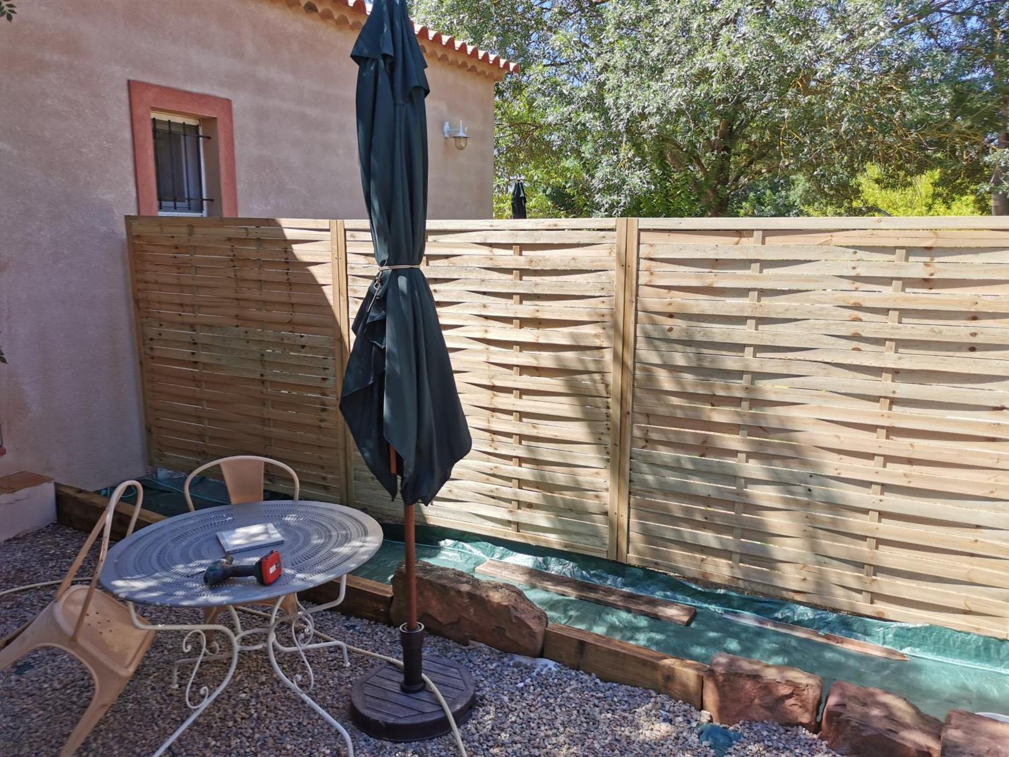 Studio De Charme En Provence, Piscine Et Jacuzzi Partages Le Luc Exterior foto